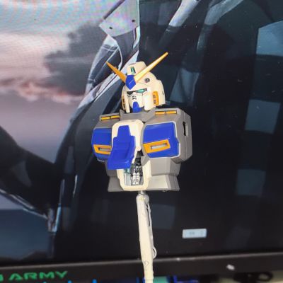 MG 1/100 机动战士高达  RX-78-4 高达4号机