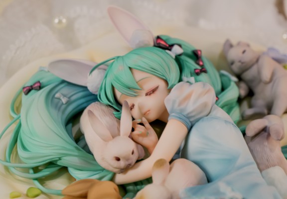 piapro 初音未来 眠兔