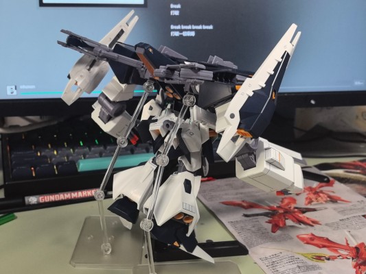 HG 机动战士Z高达外传RE-BOOT 加普兰TR-5[赫瑞欧]  巨臂装备