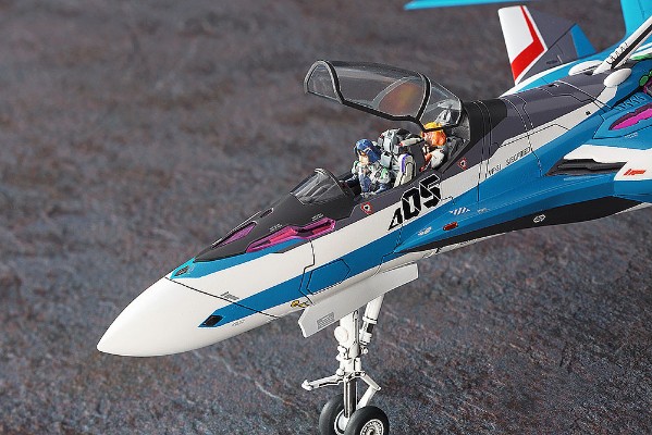 29 超时空要塞系列 VF-31J 齐格飞 疾风专用机 “超时空要塞Δ”