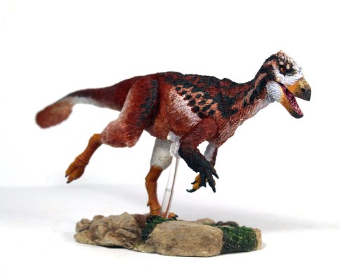 郎氏始暴龙- 1/18可动玩偶