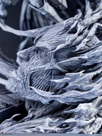 进击的巨人 - 艾伦 vs 超大型巨人