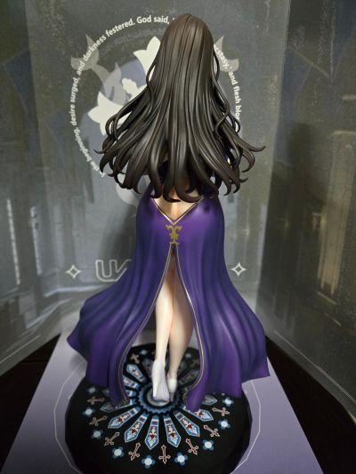 祷告的修女—彼得罗涅