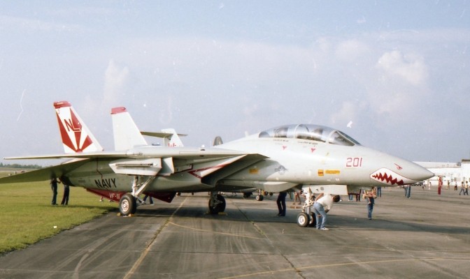 1/72 F-14A 汤姆猫“大西洋航母航空队”