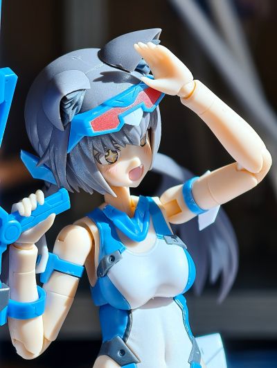 机甲少女 短剑 泳装 蓝色冲击配色