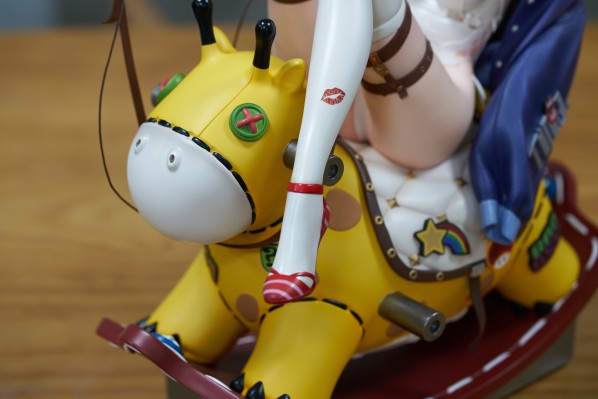 艺术家合作系列 小恐龙