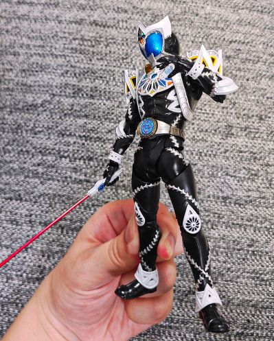 S.H.Figuarts(真骨雕制法)  假面骑士蛇牙