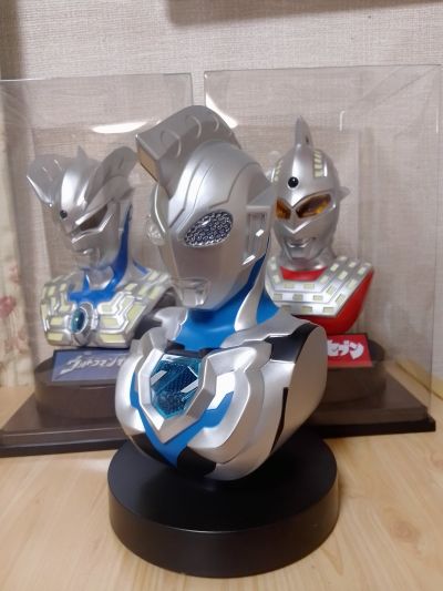 泽塔奥特曼 胸像灯