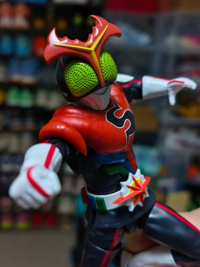 S.H.Figuarts(真骨雕制法) 假面骑士强人
