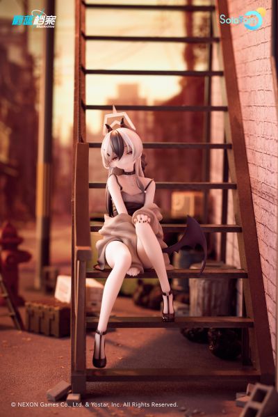 蔚蓝档案 鬼方佳代子（礼服）纪念大厅版