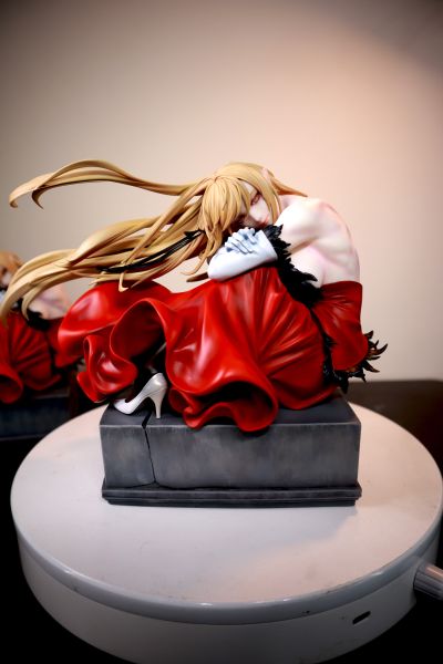 伤物语-姬丝秀忒・雅赛劳拉莉昂・刃下心