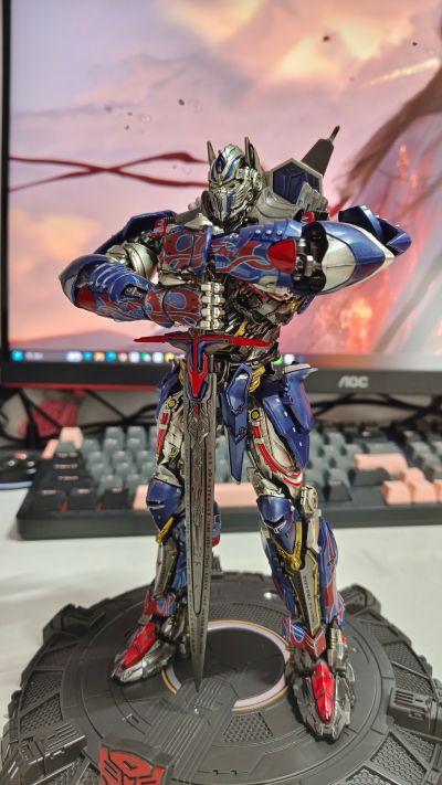 AMK PRO系列 变形金刚5：最后的骑士 擎天柱