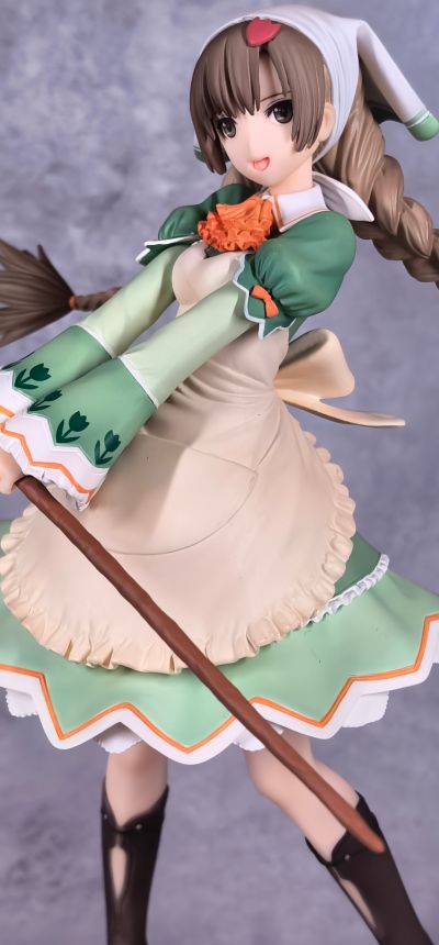 アミル・マナフレア