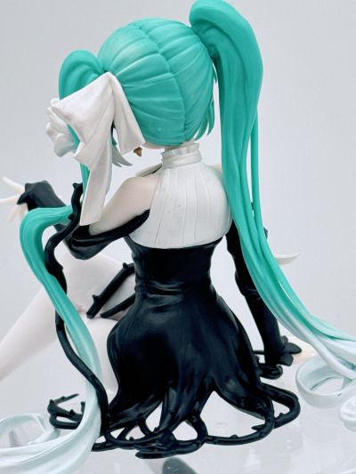 初音未来 压泡面人偶 花仙子系列—白玫瑰仙子—