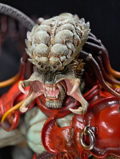 《异形大战铁血战士》赤鬼武士铁血战士1:6比例珍藏人偶