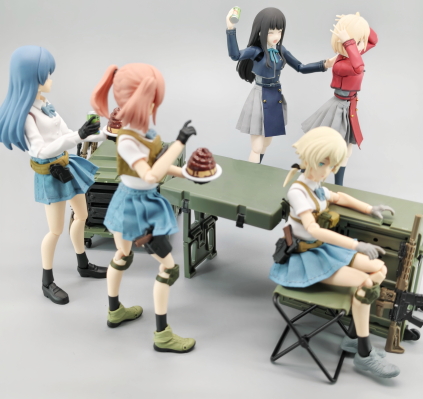 小军械库 [LD033] 野外办公桌 A