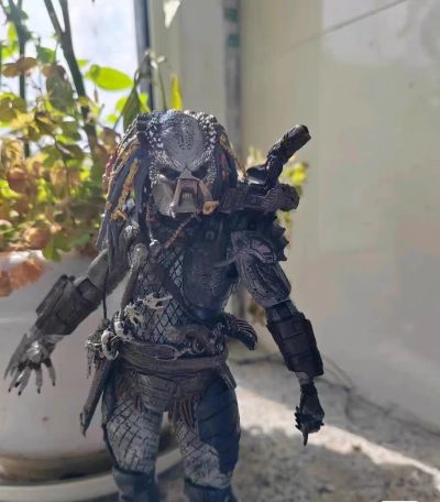 PBPR-05 铁血战士2 城市猎人 胸像