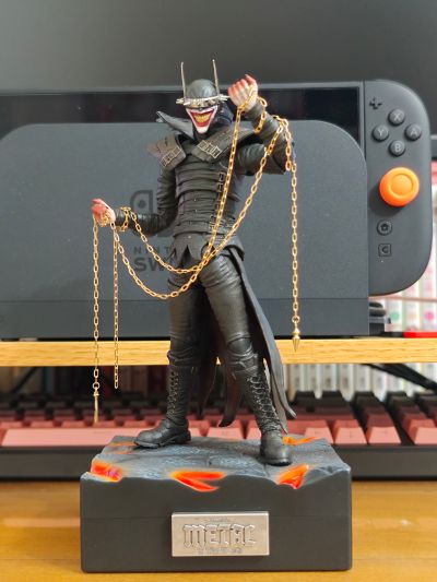 1/12成品可动人偶《黑暗之夜：金属》狂笑之蝠