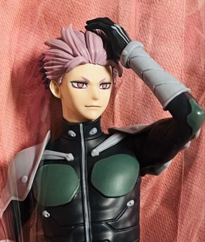 Grandista 怪兽8号 鸣海弦