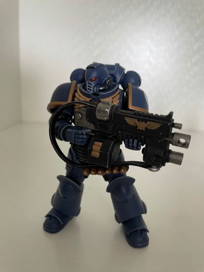 战锤40000 极限战士战团 战团英雄 老兵军士卡斯特