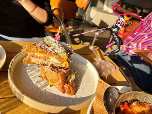 转轮科技系列 惊奇山口 蜘蛛格温漫画 毒液格温