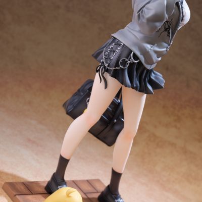 碧蓝航线-乌尔里克·冯·胡贝尔-校服版（A）