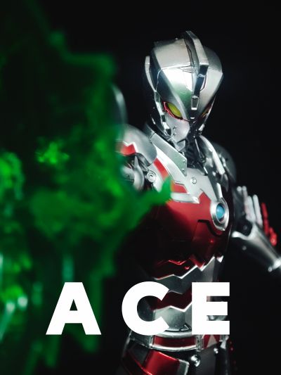 机动奥特曼 第二季 艾斯装甲