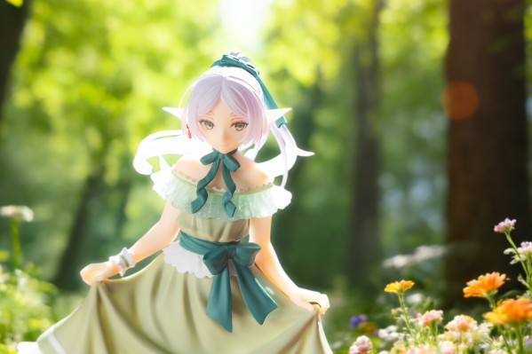 Coreful 葬送的芙莉莲 芙莉莲～礼服～