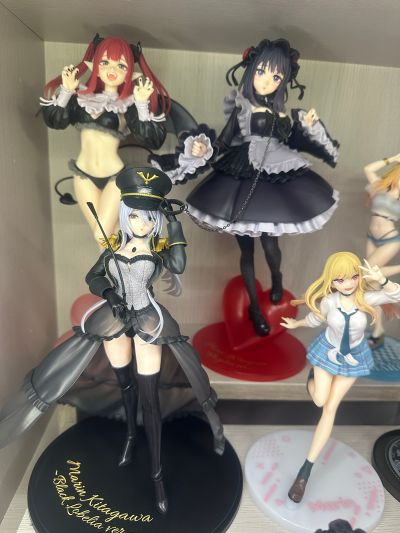 艺术家杰作+ 更衣人偶坠入爱河 喜多川海梦~黑山梗菜~