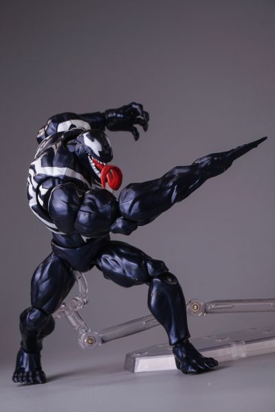 布鲁可 漫威争锋超越版-毒液