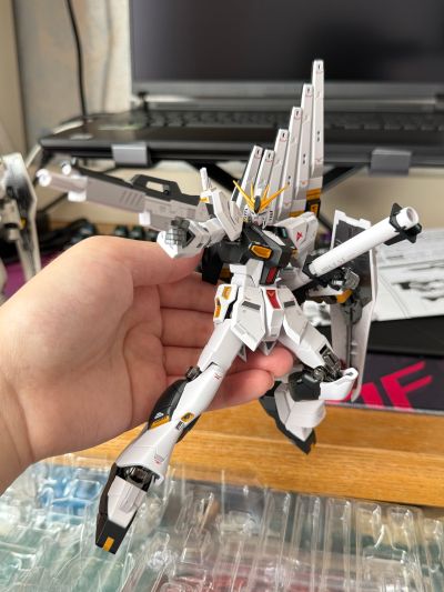 METAL ROBOT魂 ＜机动战士系列＞ ν高达