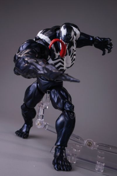 布鲁可 漫威争锋超越版-毒液