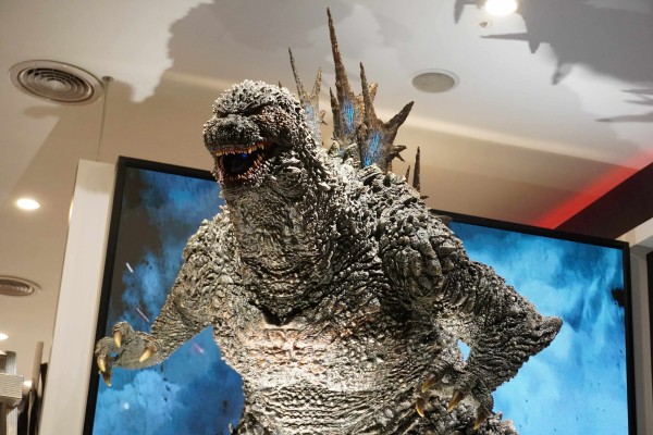 哥斯拉（2023）雕像 （台北哥斯拉商店展示品）