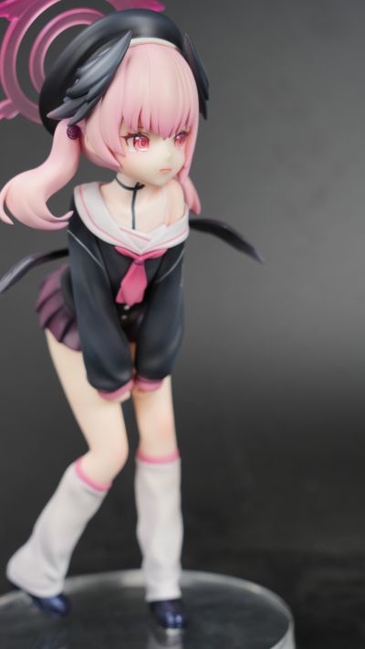 蔚蓝档案 下江小春 图书馆见习女仆