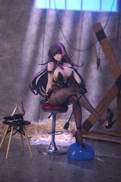 审讯官 宇佐美薰