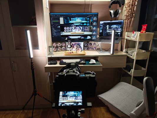 约会大作战 握笔之友！夜刀神十香 可爱丝绸装造型