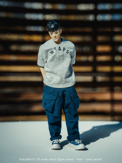 Hero人偶 黑夹克