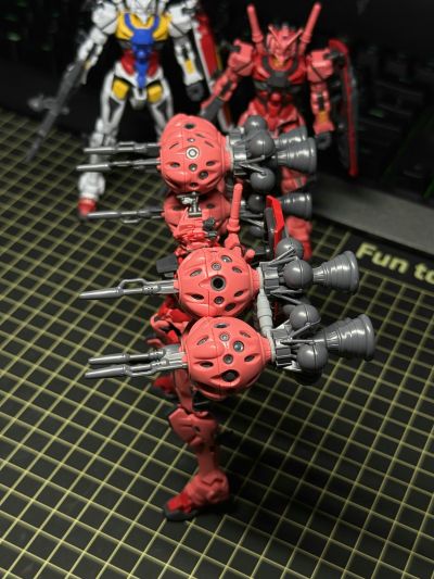 HG 1/144 红色高达