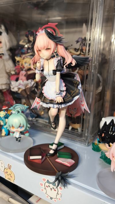 蔚蓝档案 下江小春 图书馆见习女仆