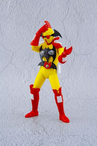 特摄合金伊比路