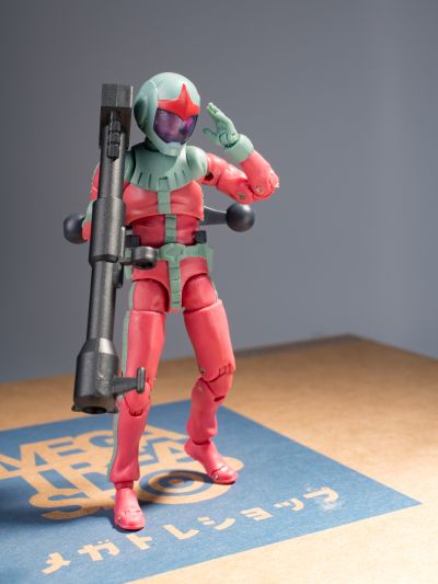 G.M.G. 系列收藏 10 机动战士高达 吉恩公国军 夏亚·阿兹纳布尔 太空服造型