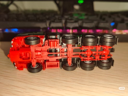 戈尔德霍弗14轴（3/3/4/4）低装载大件运输拖车带鹅颈