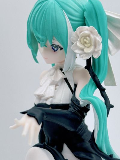 初音未来 压泡面人偶 花仙子系列—白玫瑰仙子—