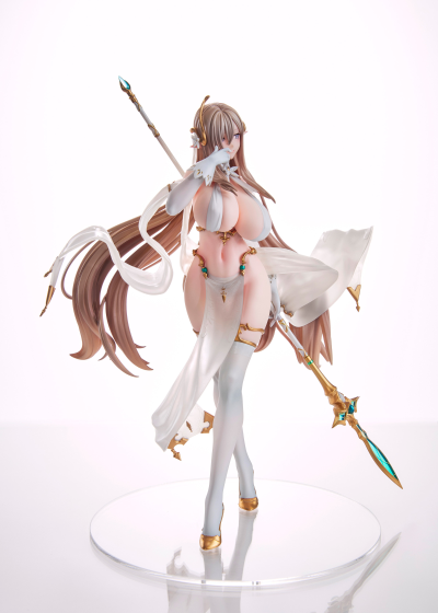 精灵村 第13村民 泽菲娅