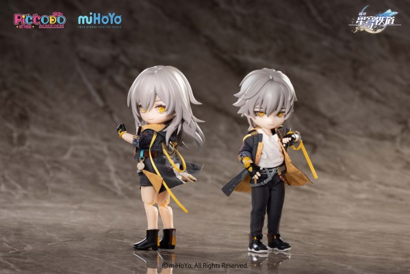 崩坏：星穹铁道 开拓者（女）