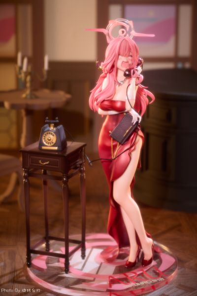 蔚蓝档案 礼服爱露