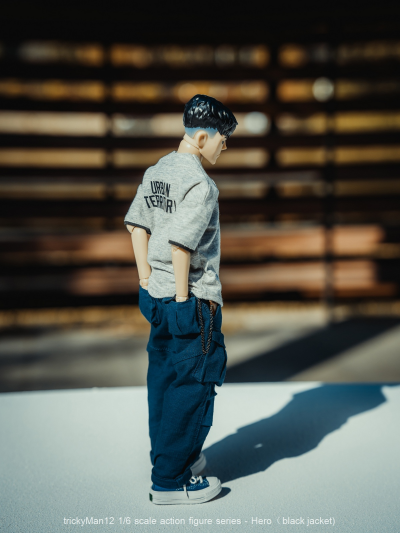 Hero人偶 黑夹克
