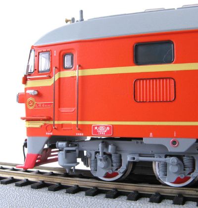 CD00222 东风4B DF4B内燃机车#2501“先锋号”京局庄段