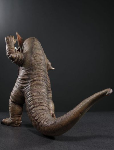 艺术作品怪兽 戏画 GIGA 哥莫拉