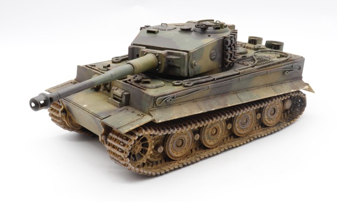 35146 1/35 德国  虎式 重型坦克 I 后期生产型